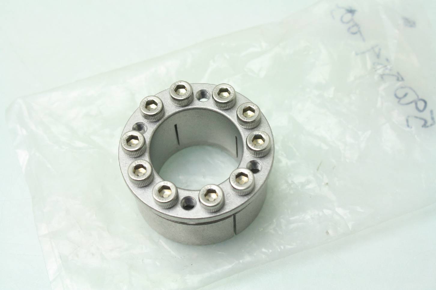 Misumi MLHS32 Mecha Lock Keyless Bushing Clamps 32mm Stainless Steel eBay