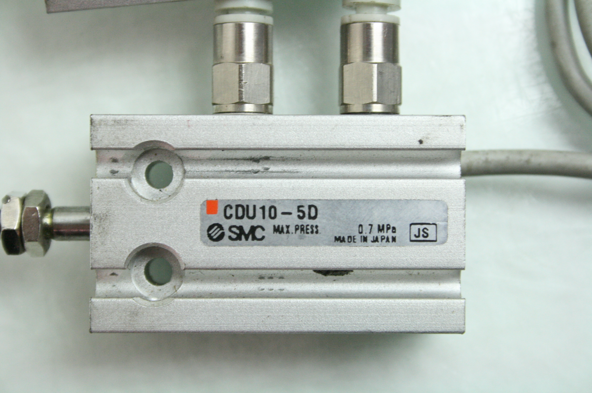 2 SMC CDU105D Double Acting Compact Air Cylinders 10mm Bore x 5mm