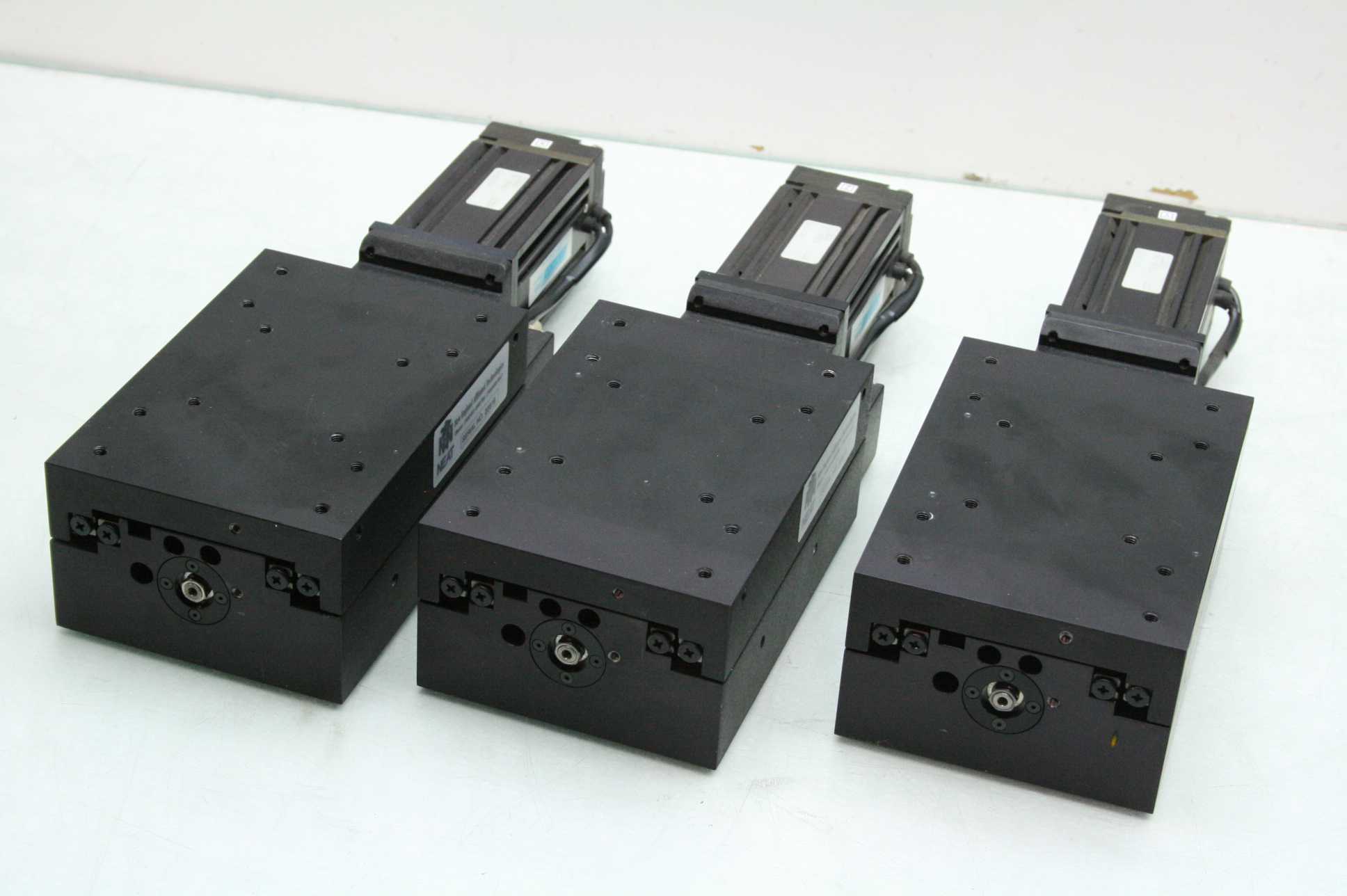 NEAT 704 Brushless Servo Drive Cross Roller Linear Actuators Anti