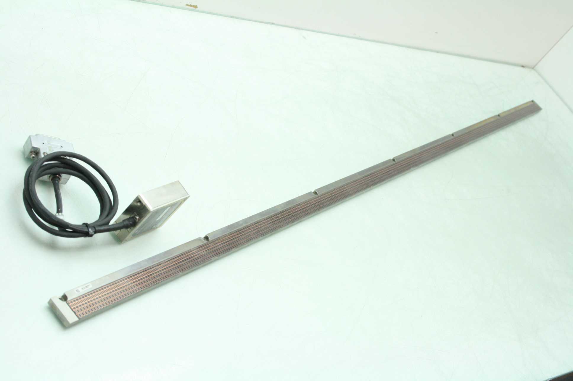 Mitutoyo ST744A Absolute Encoder Read Head w 1160mm Linear Scale Track