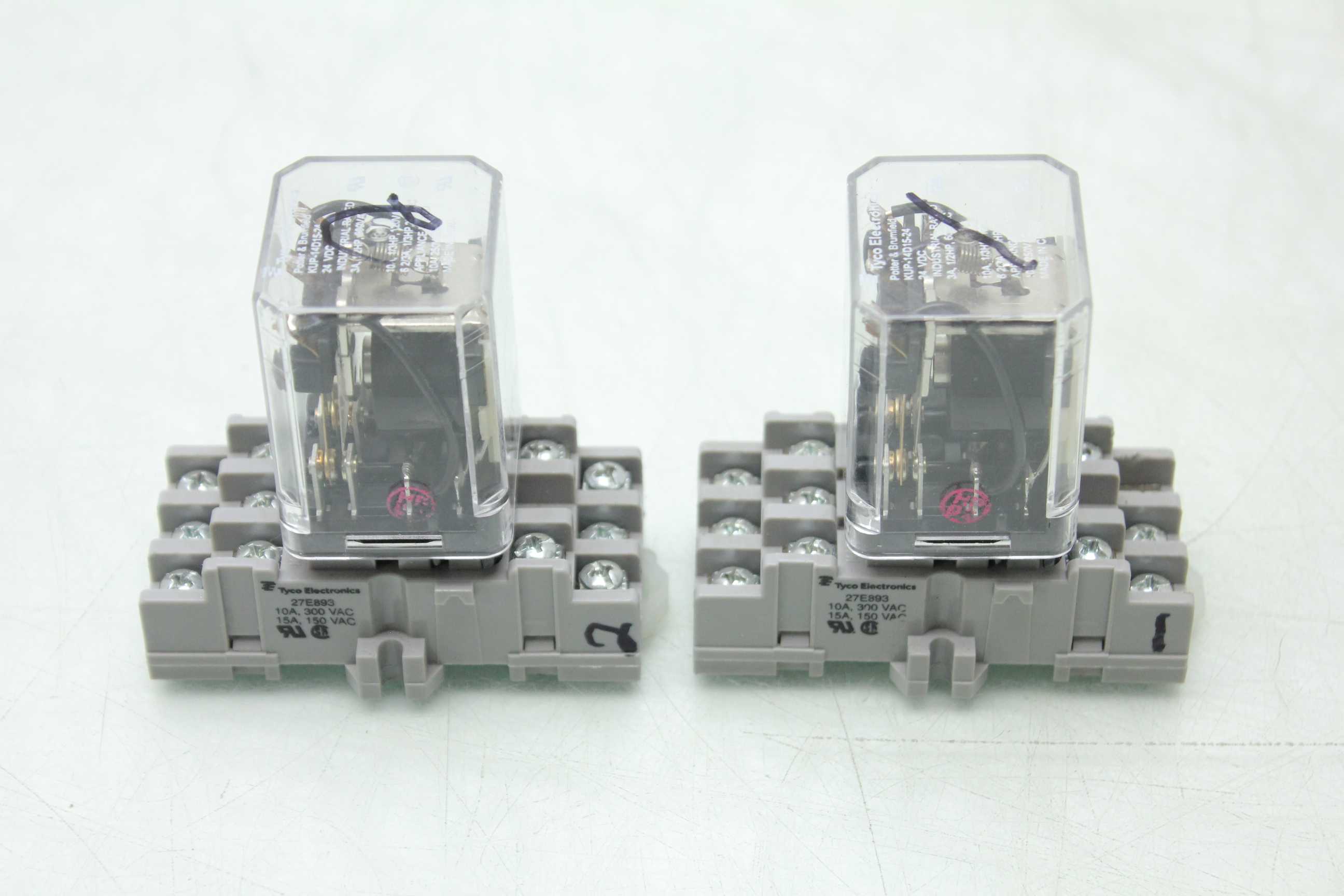 2 Tyco Electronics KUP14D1524 3PDT Relay 10A / 24V DC Coil 27E893