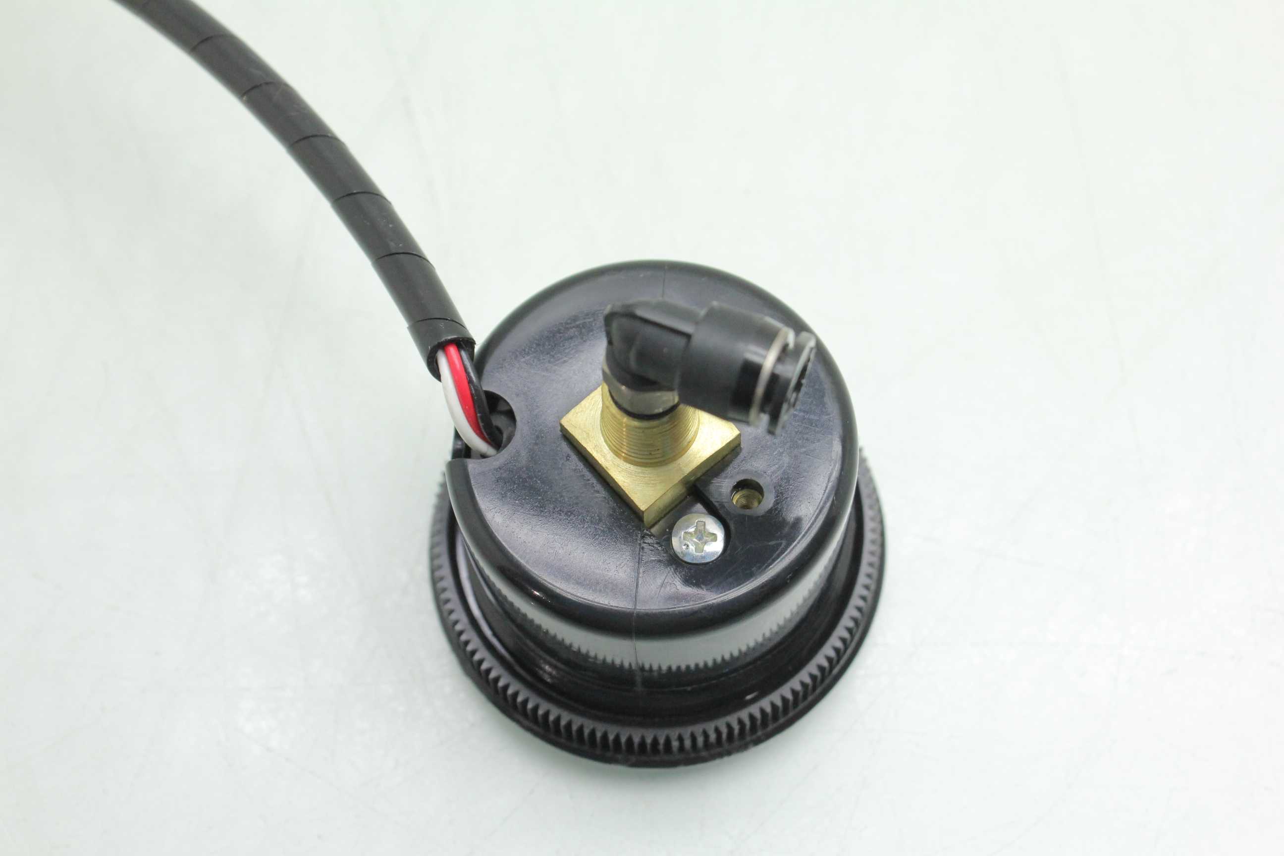 SMC GP461002L5 Pressure Gauge with Switch / 0 1.0 MPa Range 1/4