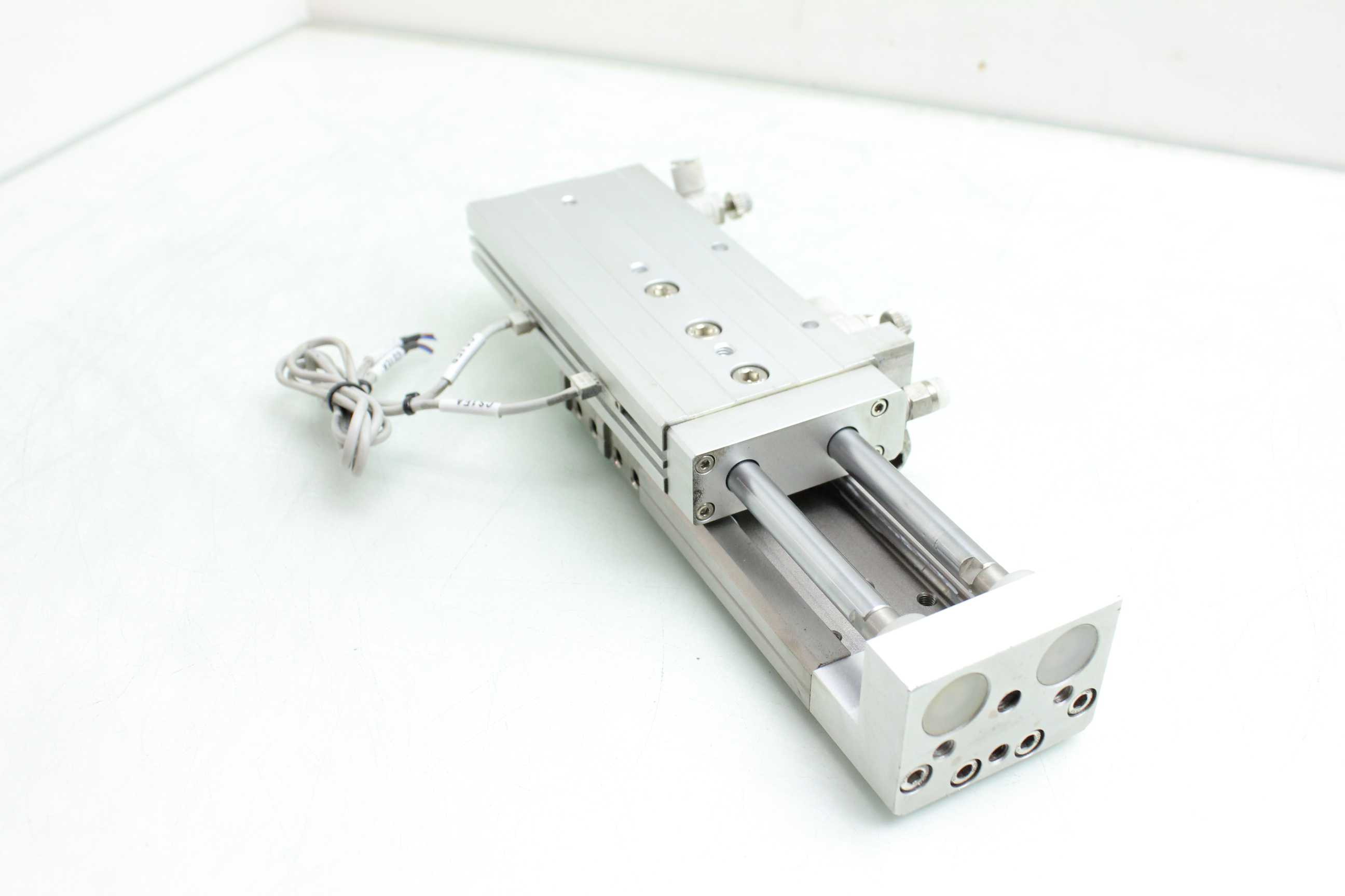 SMC 13MXQ2075 Slide Guided Air Cylinder with 20mm Bore x 75mm Stroke