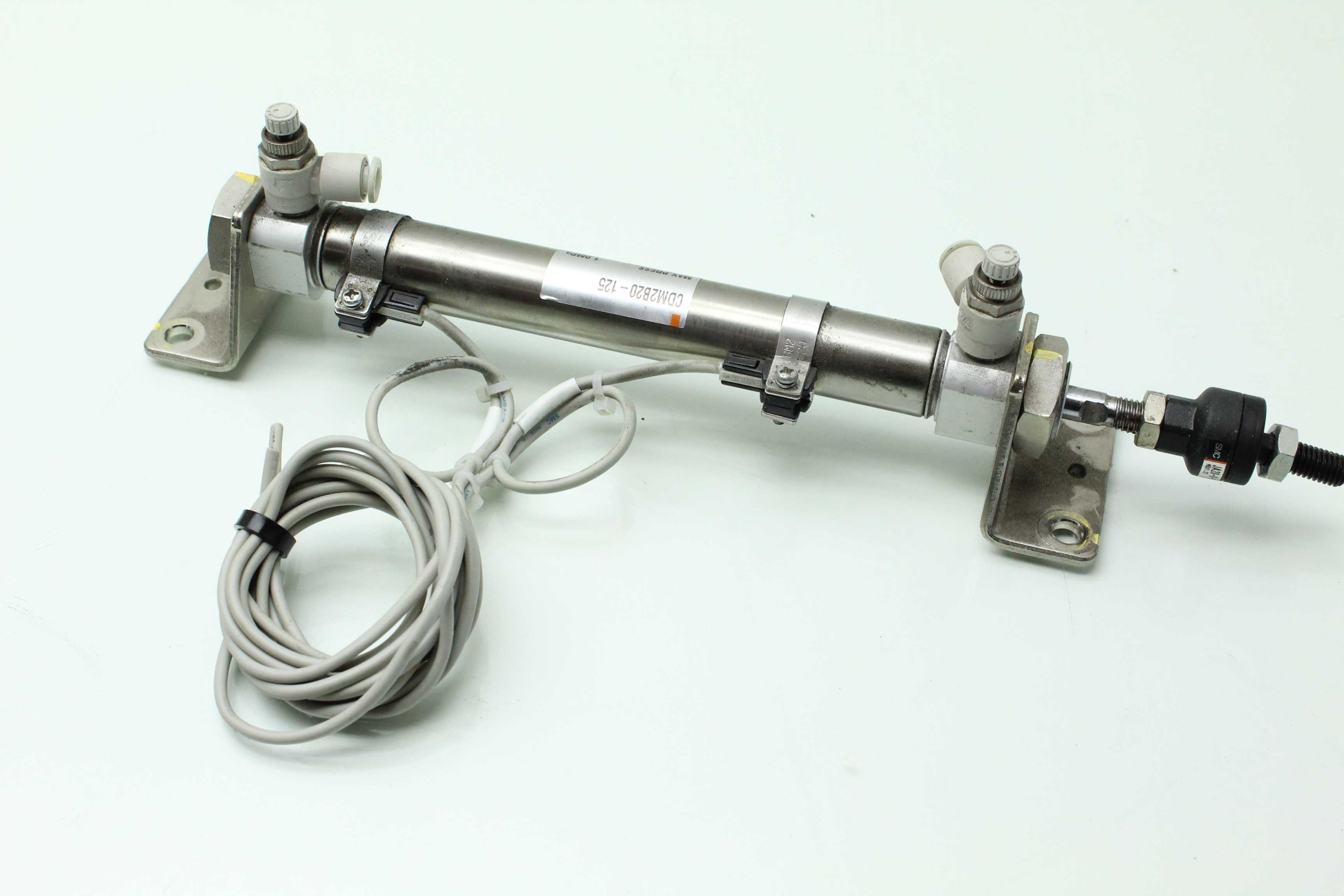 SMC CDM2B20125 Pneumatic Air Cylinder 20mm Bore x 125mm Stroke w